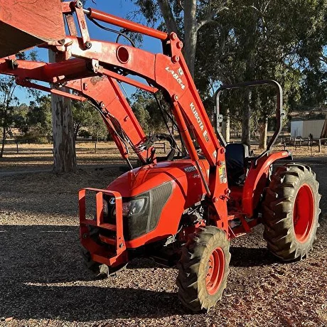 2011 Kubota MX5100 Tractor with Loader 2