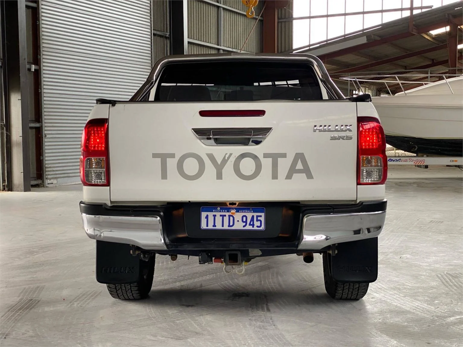 2017 Toyota Hilux SR5 (4x4) GUN126R MY17 4X4 3