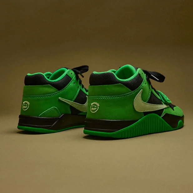 Jordan CJ1 T-Rexx Travis Scott Green Spark - 100% оригинал
