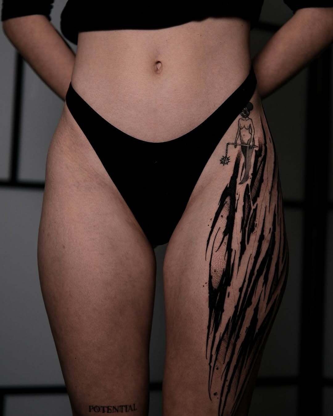 Graphik & Blackwork Tattoo von Sergiu – Arbeit 6