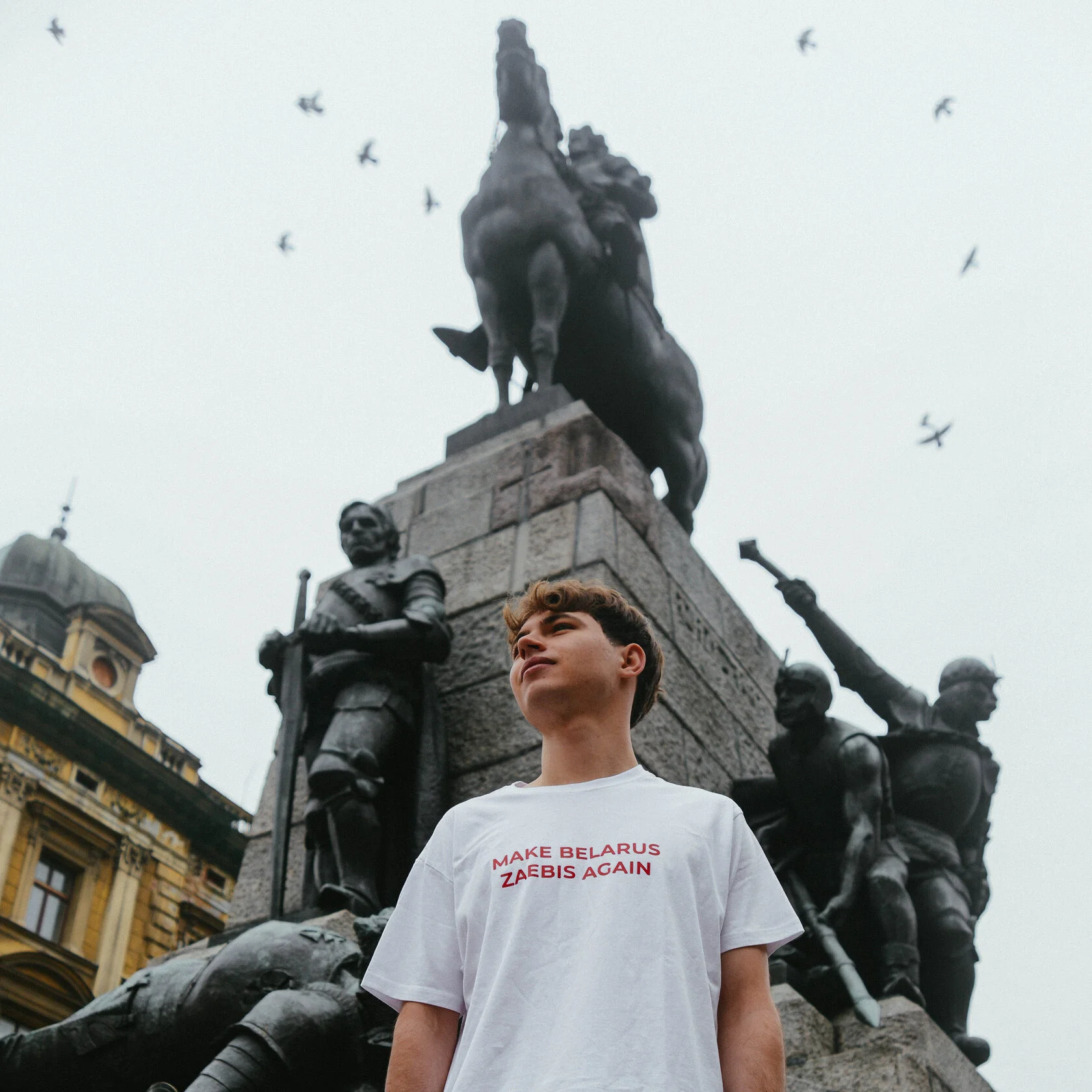 Белая цішотка Make Belarus Zaebis Again ад Znivien