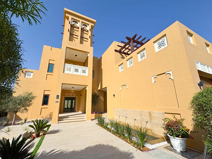 5 Bed Arabian