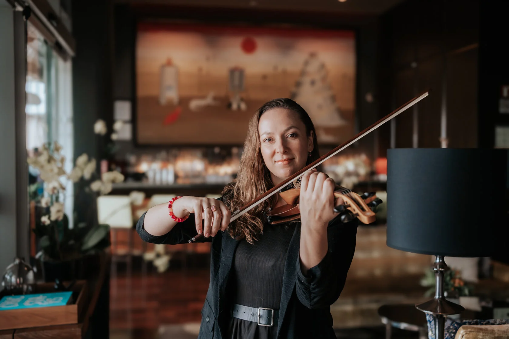 Live violin performance at a corporate event in Mexico City
