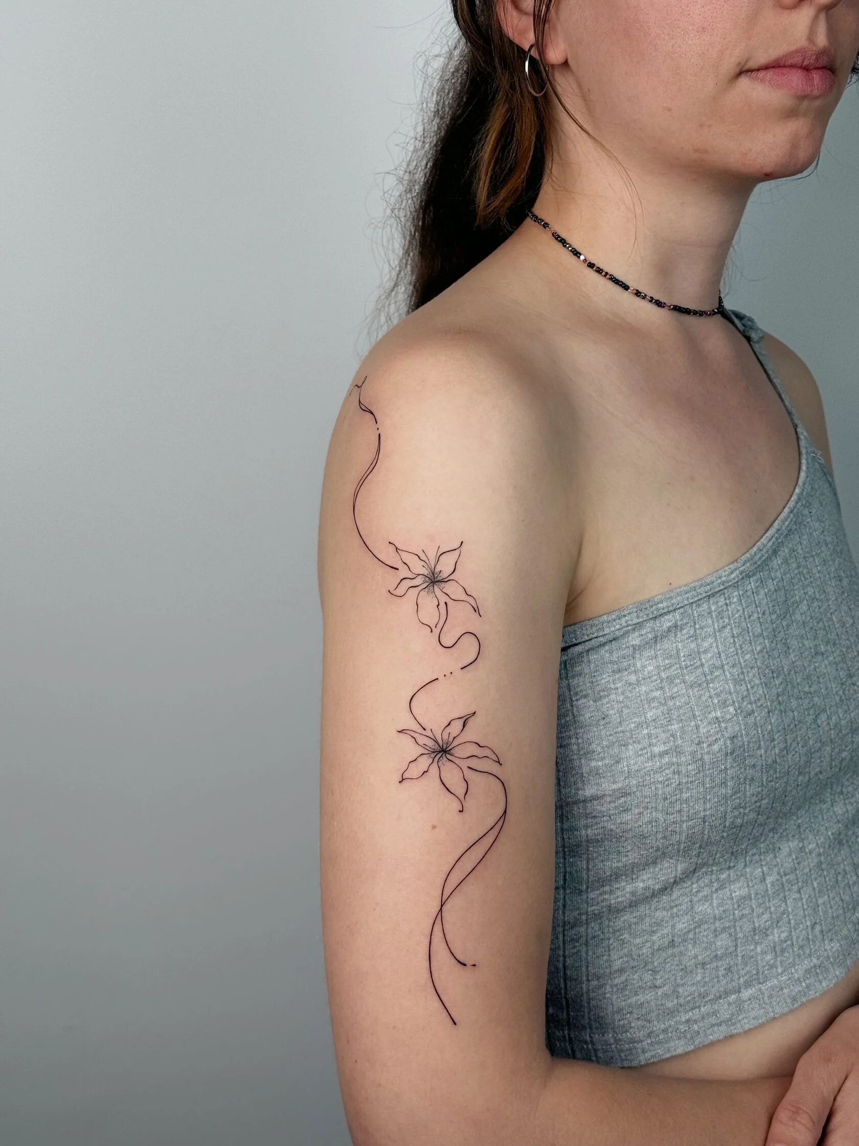 Botanisches Graphik-Tattoo von Daria – Arbeit 2