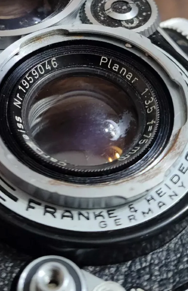 Carl Zeiss Planar 75/3.5 - 5 element version