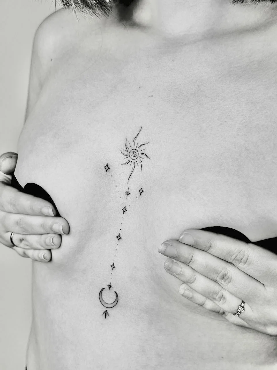 Ornamental Tattoo von Margarita bei Brennnessel Tattoo Berlin
