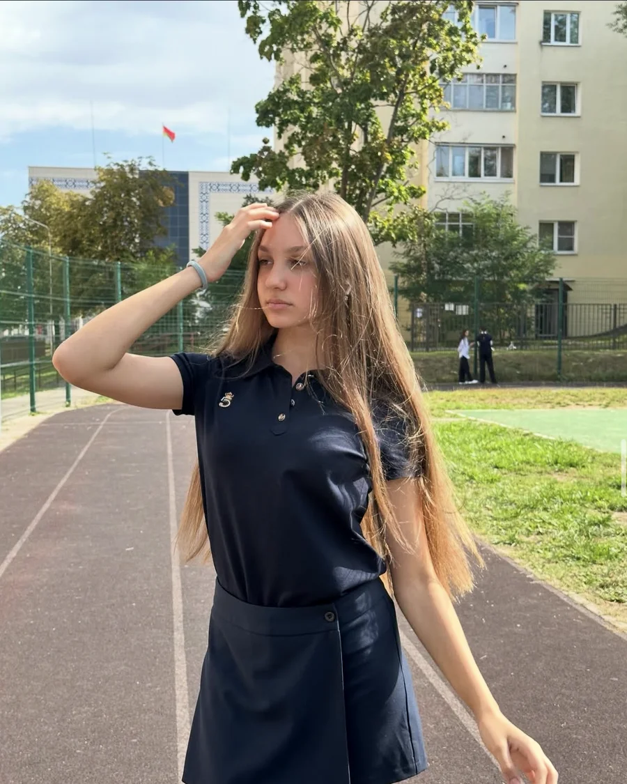 Waria, uczennica Aim English