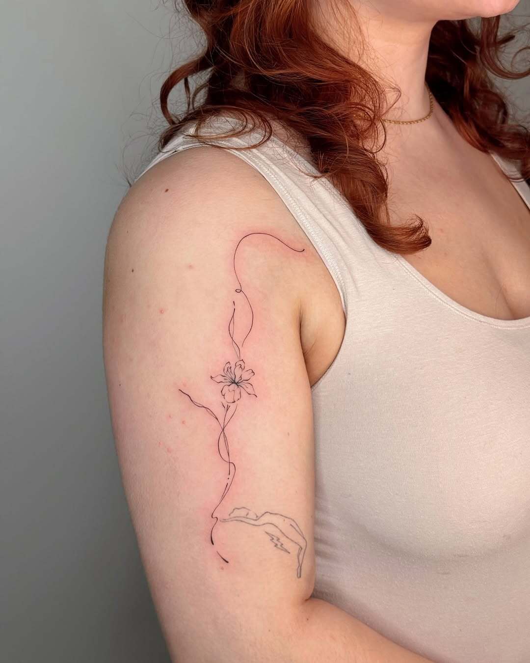 Fine Line Tattoo von Daria – Arbeit 3