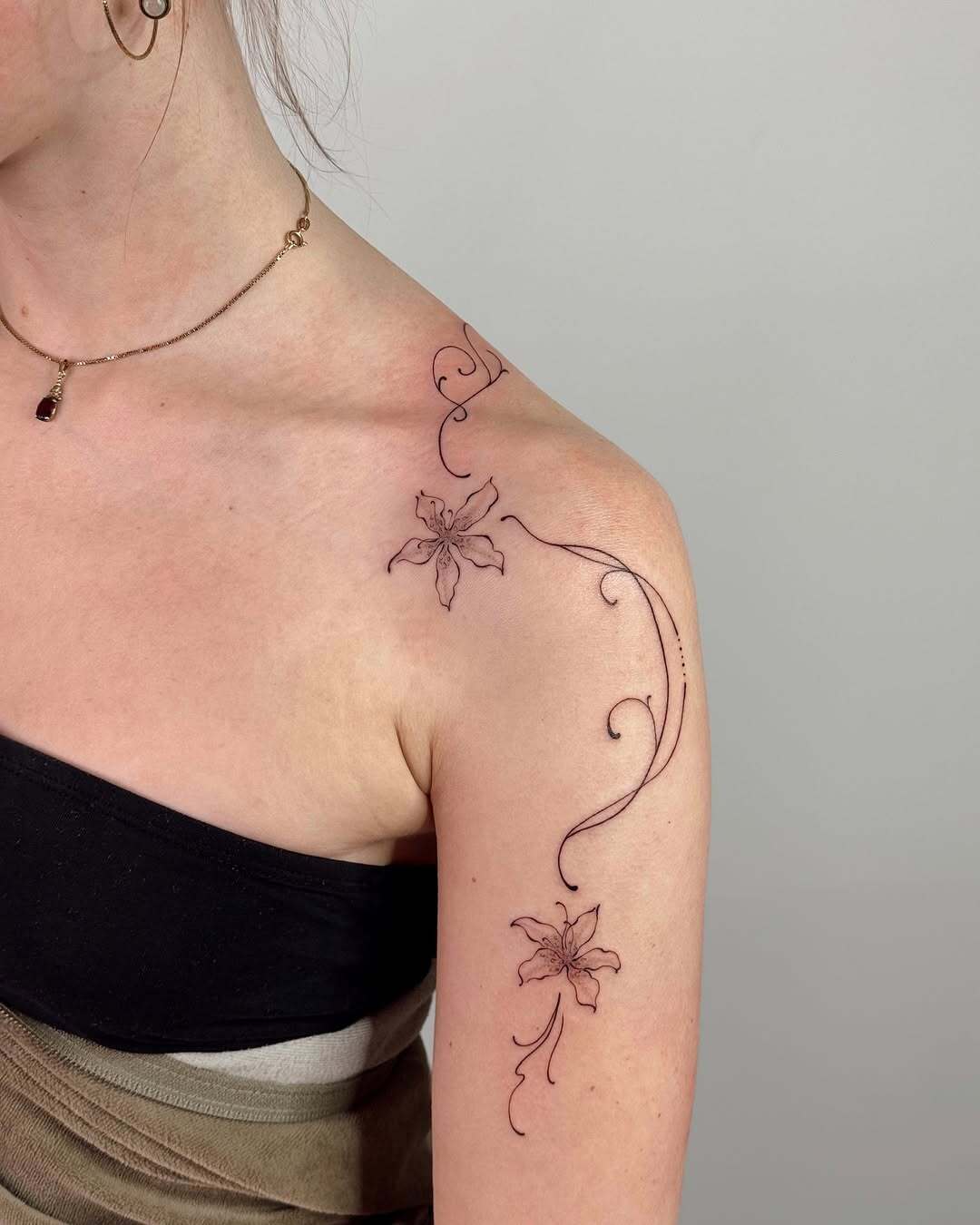 Fine Line Tattoo von Daria – Arbeit 2