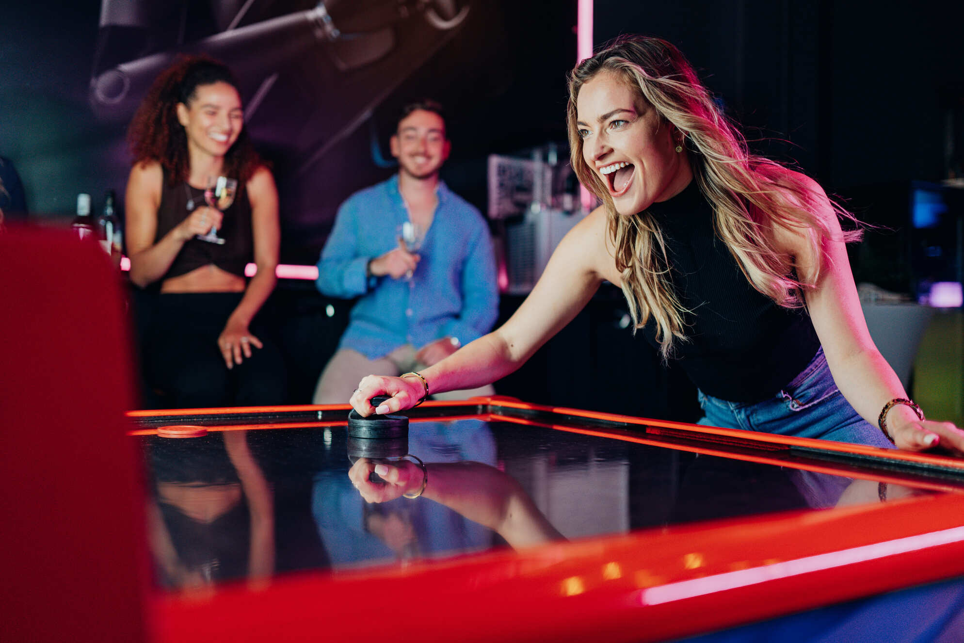 VR tournament and arcade for company outings