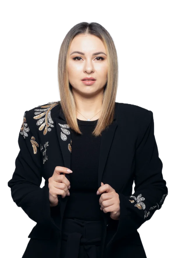Kristina — PMU trainer
