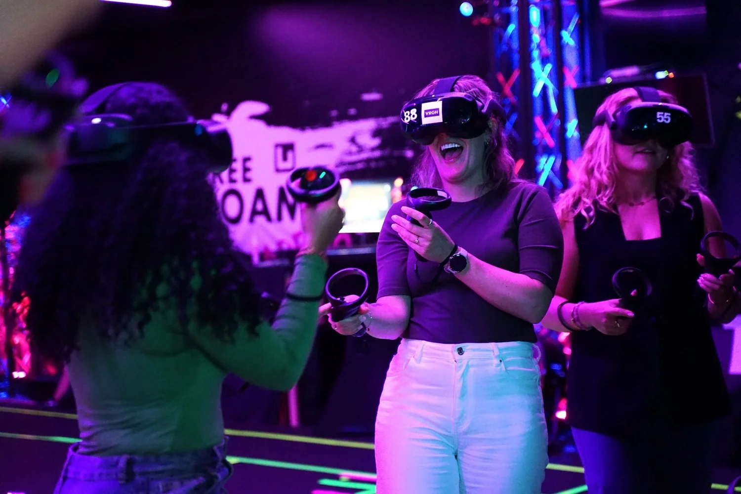 Wireless VR arena games