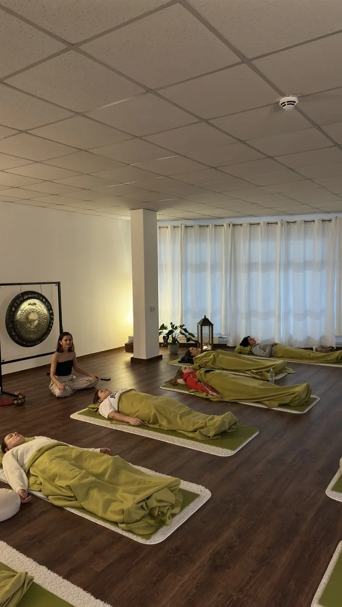 Details Decken Kissen Augenmasken