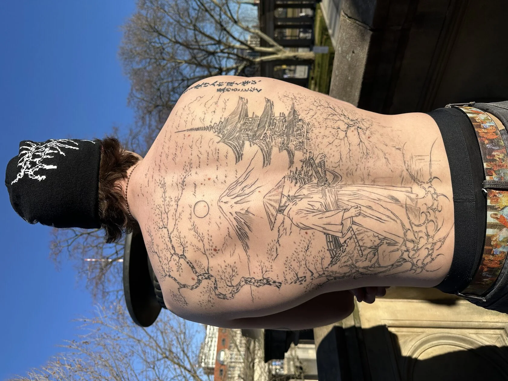 Cyber Sigilism und Neotribal Tattoo von Sasha bei Brennnessel Tattoo Berlin