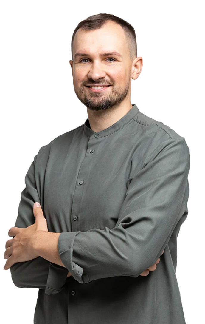 Дмитрий Толстяков, основатель школы FIN-RA