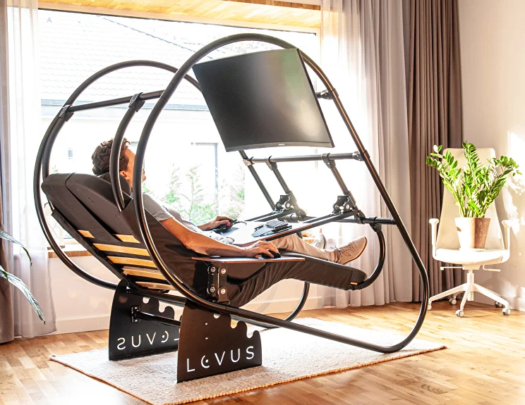 Levus Zero Gravity Workstation