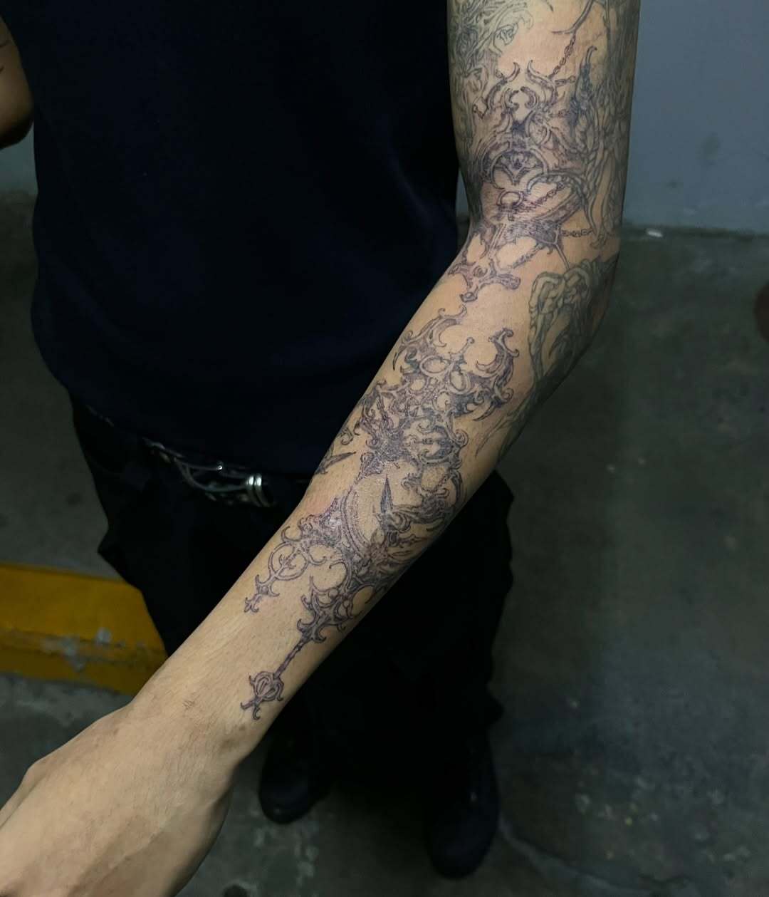 Abstrakt Tattoo von Misha – Arbeit 4